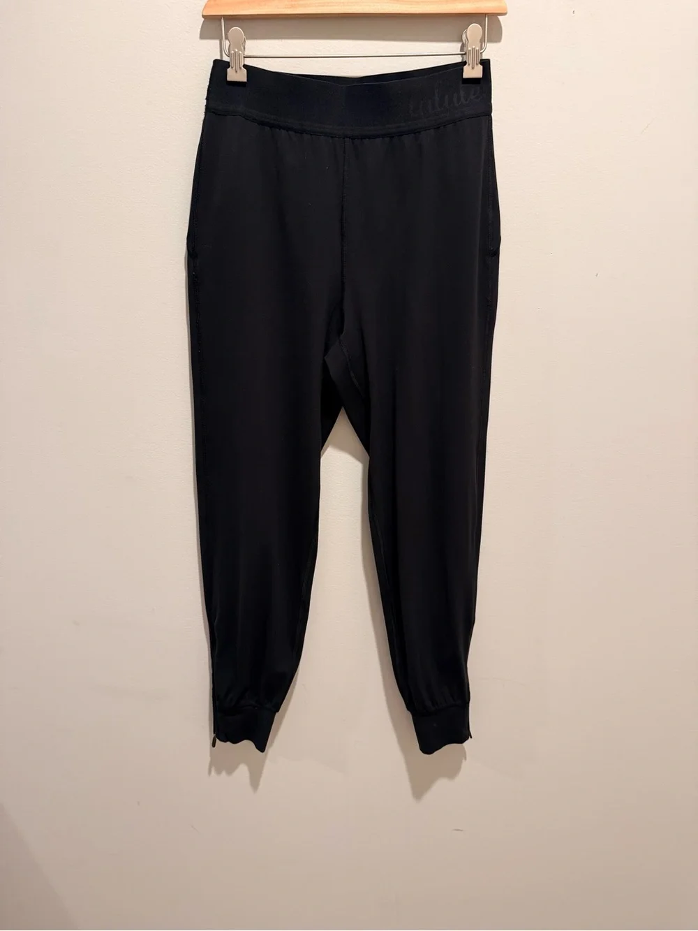 Lululemon Box It Out Jogger 28” Black